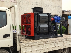 4PGT400x400不锈钢四辊正能量不良网站发往山东