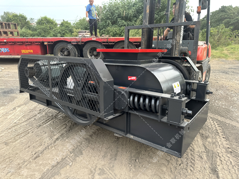 煤矿的“刚需”设备：双齿辊正能量不良网站满足的仅仅是破碎需求吗？