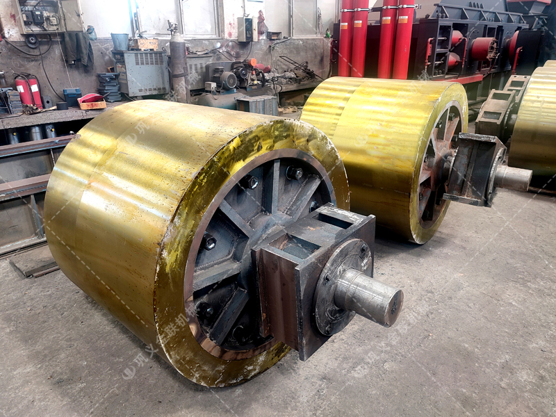 传统制砂痛点频出，液压对辊正能量网站入口提供怎样的“一站式”解决方案？